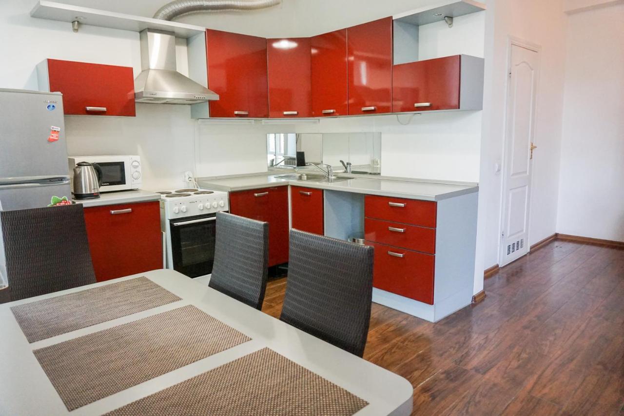Doba In Ua Centre Apartments Dnipro Bagian luar foto
