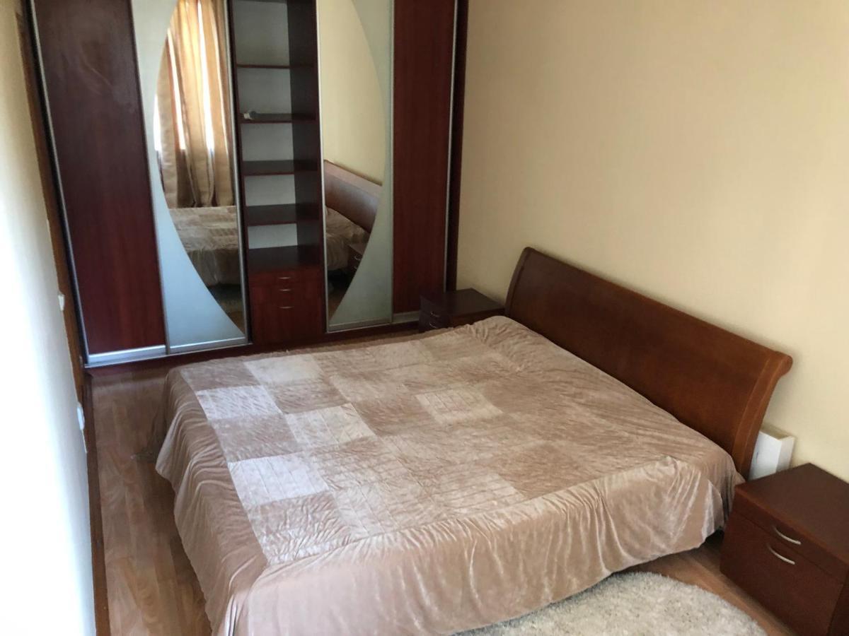 Doba In Ua Centre Apartments Dnipro Bagian luar foto