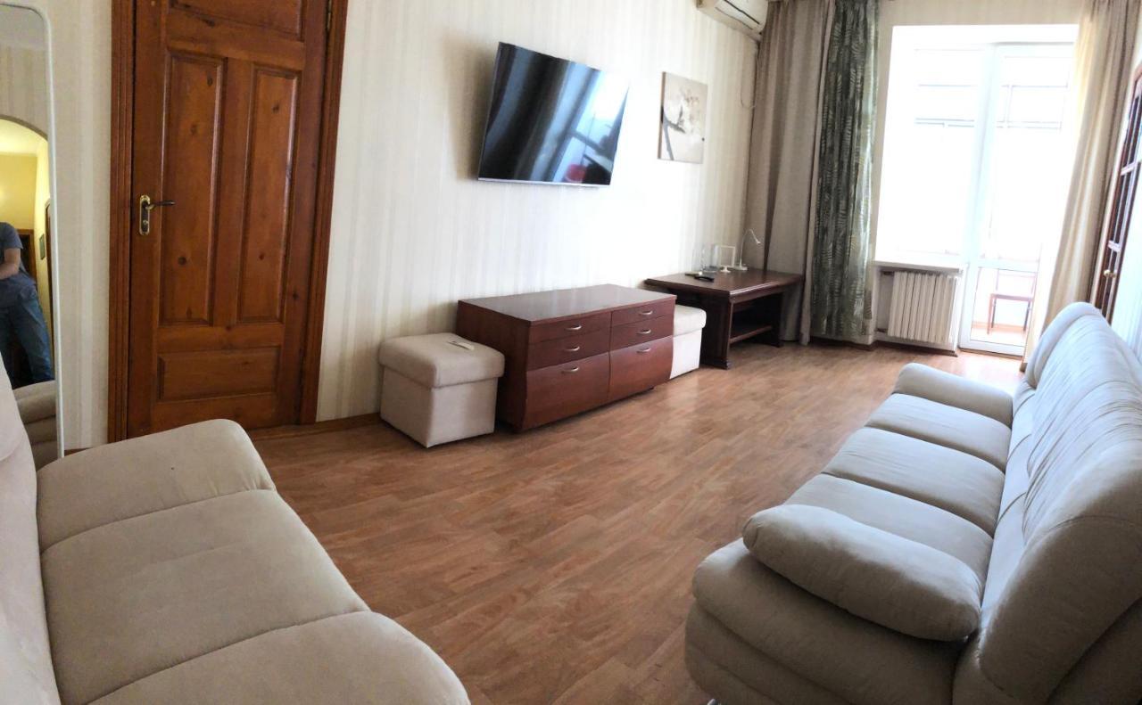 Doba In Ua Centre Apartments Dnipro Bagian luar foto